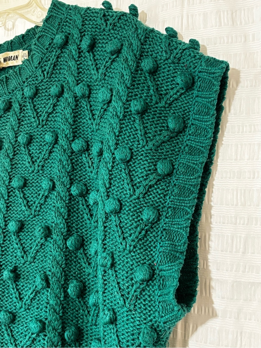 Vintage Emerald Green Pom Pom Sweater Sleeveless Silk Knit Sz 2X - Picture 3 of 6